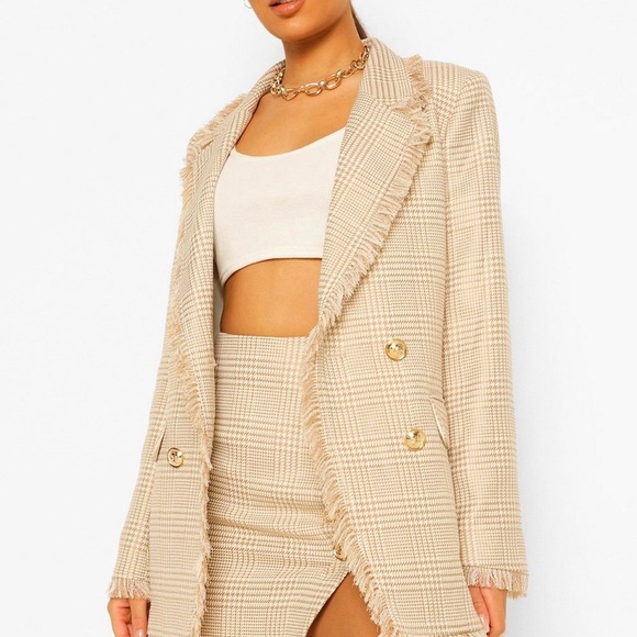 BOOHOO Dog Tooth Checked Frayed Hem Blazer - Picture 2 of 5